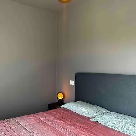 Appartement Design With Parking And View From The Balcony 2 Klm Station To 5 Terre And Walking Distance To The Waterfront La Spezia