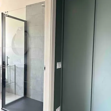 Lejlighed Design With Parking And View From The Balcony 2 Klm Station To 5 Terre And Walking Distance To The Waterfront