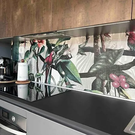 Design With Parking And View From The Balcony 2 Klm Station To 5 Terre And Walking Distance To The Waterfront Lejlighed